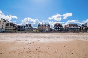 Buying property in France that needs refurbishing traesch lawyer