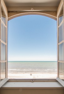 French lawyer unpaid rents leaseback