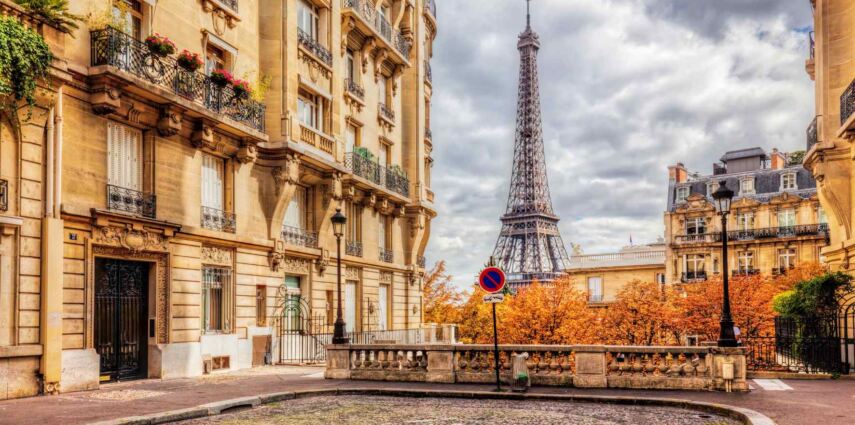 Adagio Paris Tour Eiffel traesch lawyer