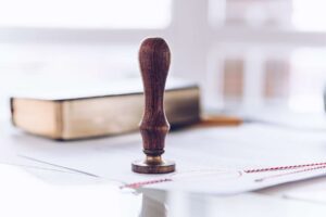 Leaseback information obligation traesch lawyer