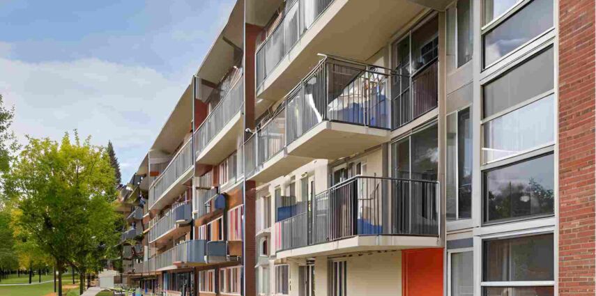 Student residence lease renewal traesch lawyer