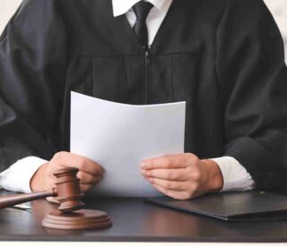 Choosing a lawyer for your French leaseback traesch lawyer