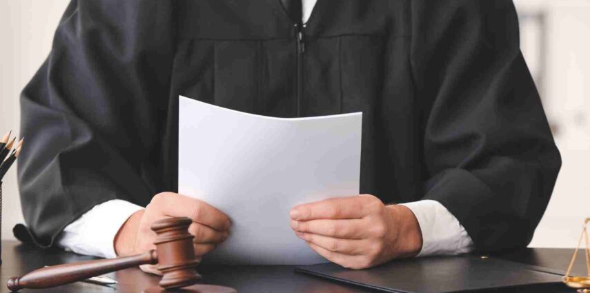 Choosing a lawyer for your French leaseback traesch lawyer