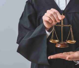 Leaseback in France Key Legal Pitfalls for Investors traesch lawyer